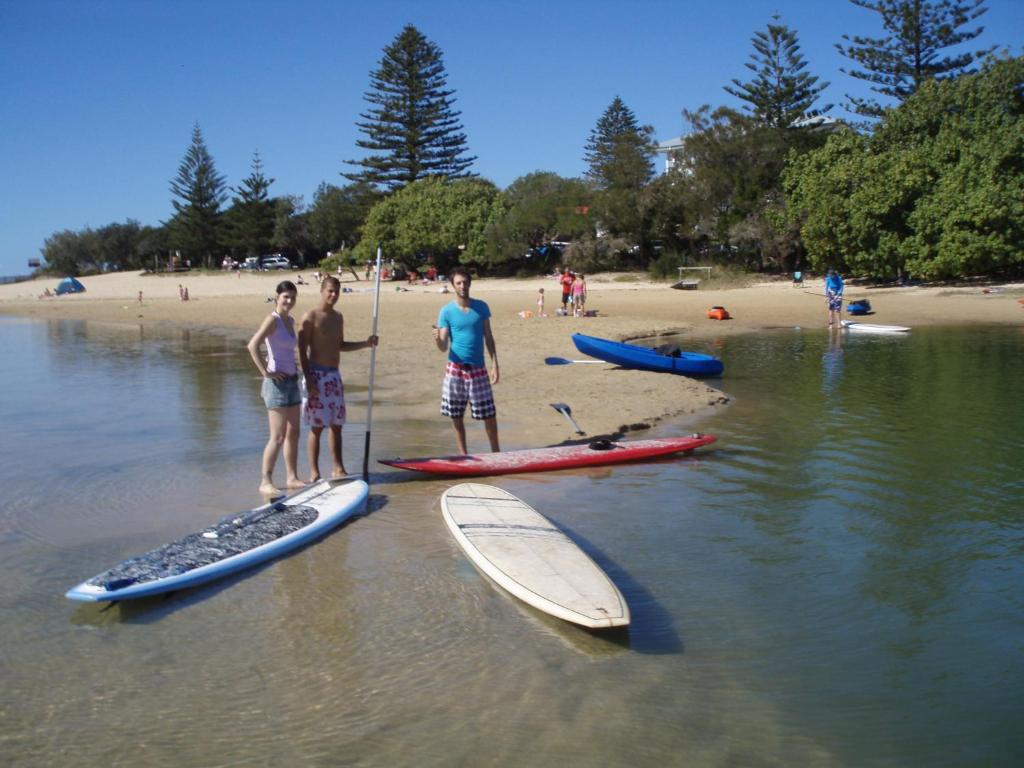 Caloundra Backpackers Vandrarhem Exteriör bild